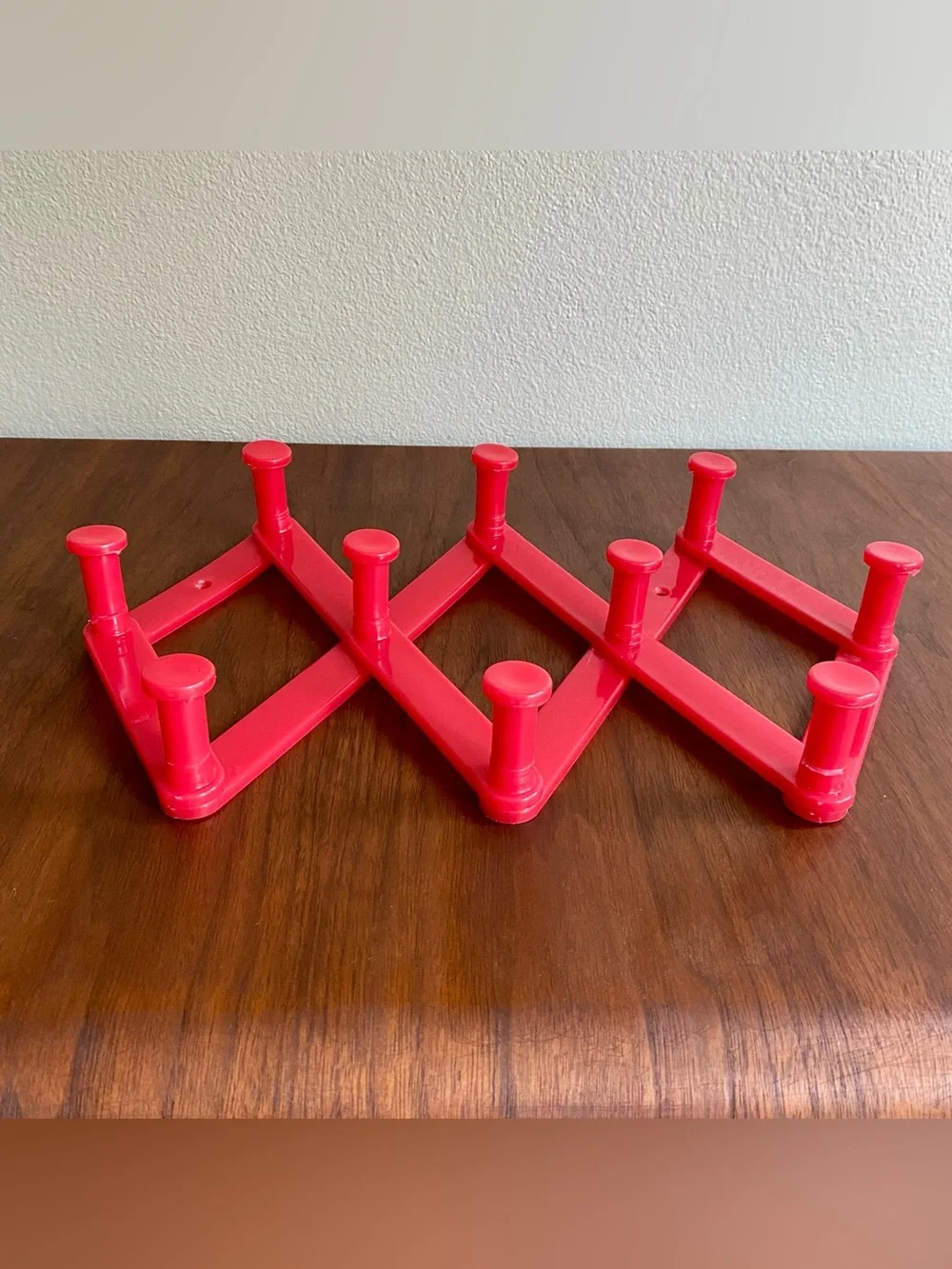 Vintage Plastic Accordion Expandable Wall Rack